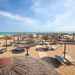 Elite Hotel 4*