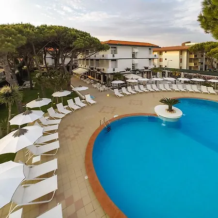 Elite Hotell 4*